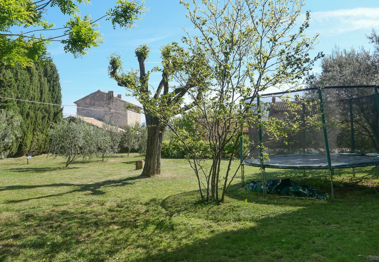 Maison à Rochegude - Maison de Village, authenticité, charme avec piscine privée