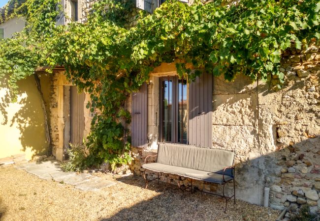 Maison à Bouchet - Mas en pierres avec jardin & piscine en Drôme Provençale Maison à Bouchet - Mas en pierres avec jardin & piscine en Drôme Provençale