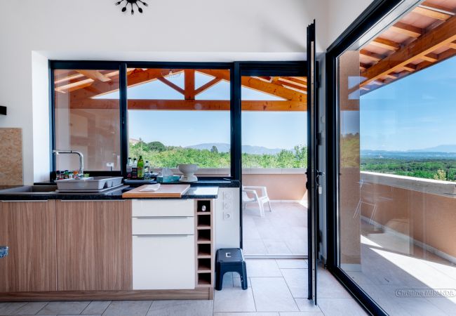 Villa à Réauville - La Villa moderne, avec piscine & vue en Drôme Provençale Villa à Réauville - La Villa moderne, avec piscine & vue en Drôme Provençale