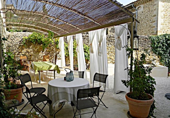 Maison à Grignan - Réf 22- Maison de village à Grignan Maison à Grignan - Réf 22- Maison de village à Grignan