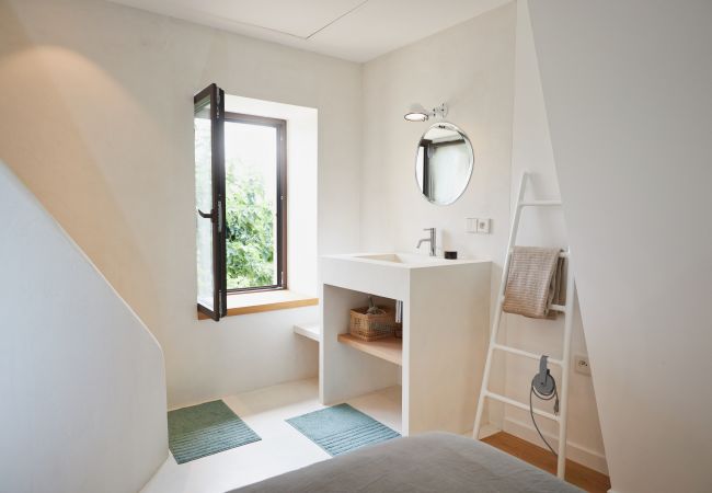 Maison à Grignan - Drôme Provençale, Le Mas des Cigales, une propriété d'exception Maison à Grignan - Drôme Provençale, Le Mas des Cigales, une propriété d'exception