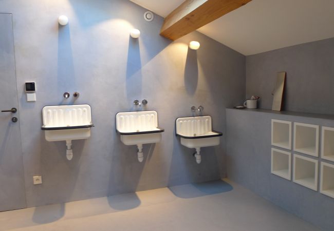 Maison à Grignan - Drôme Provençale, Le Mas des Cigales, une propriété d'exception Maison à Grignan - Drôme Provençale, Le Mas des Cigales, une propriété d'exception