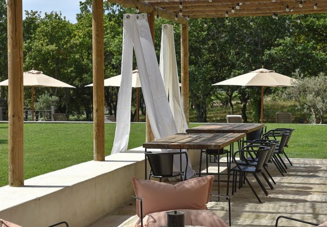 Maison à Grignan - Drôme Provençale, Le Mas des Cigales, une propriété d'exception Maison à Grignan - Drôme Provençale, Le Mas des Cigales, une propriété d'exception