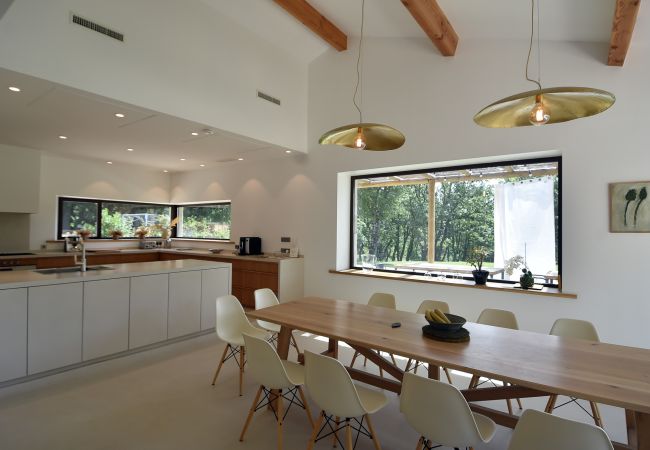 Maison à Grignan - Drôme Provençale, Le Mas des Cigales, une propriété d'exception Maison à Grignan - Drôme Provençale, Le Mas des Cigales, une propriété d'exception