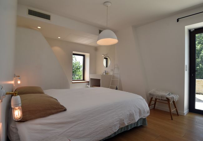 Maison à Grignan - Drôme Provençale, Le Mas des Cigales, une propriété d'exception Maison à Grignan - Drôme Provençale, Le Mas des Cigales, une propriété d'exception