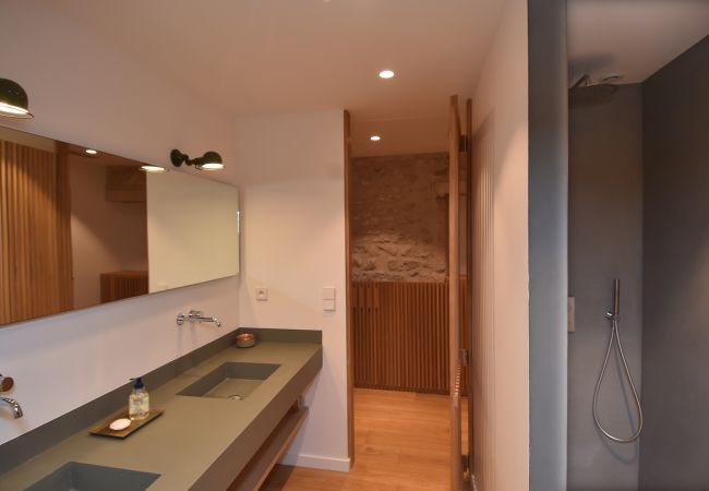 Maison à Grignan - Drôme Provençale, Le Mas des Cigales, une propriété d'exception Maison à Grignan - Drôme Provençale, Le Mas des Cigales, une propriété d'exception