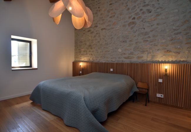 Maison à Grignan - Drôme Provençale, Le Mas des Cigales, une propriété d'exception Maison à Grignan - Drôme Provençale, Le Mas des Cigales, une propriété d'exception