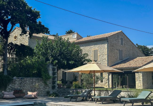 Maison à Grignan - Drôme Provençale, Le Mas des Cigales, une propriété d'exception Maison à Grignan - Drôme Provençale, Le Mas des Cigales, une propriété d'exception