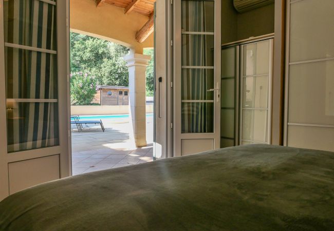 Villa à Bollène - Villa avec piscine privée et jardin - Bollène, Provence Villa à Bollène - Villa avec piscine privée et jardin - Bollène, Provence
