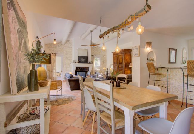 Maison à Clansayes - Villa avec piscine privée, Clansayes - Drôme provençale Maison à Clansayes - Villa avec piscine privée, Clansayes - Drôme provençale