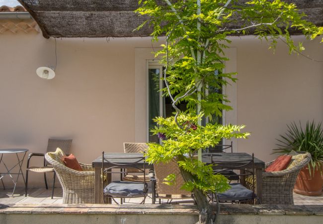 Maison à Clansayes - Villa avec piscine privée, Clansayes - Drôme provençale Maison à Clansayes - Villa avec piscine privée, Clansayes - Drôme provençale