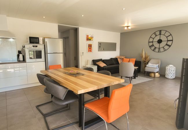 Villa à Saint-Restitut - Villa climatisée avec piscine & jardin – Saint-Restitut Villa à Saint-Restitut - Villa climatisée avec piscine & jardin – Saint-Restitut