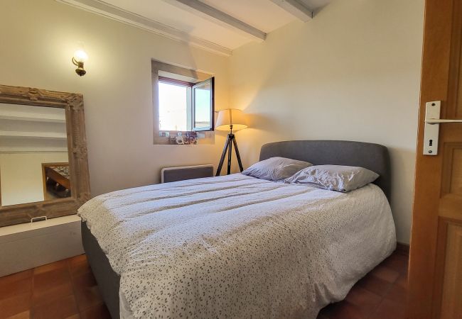 Maison à Grignan - Maison de village avec piscine privée, Grignan - Drôme provençale Maison à Grignan - Maison de village avec piscine privée, Grignan - Drôme provençale