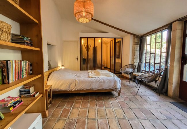 Maison à Grignan - Maison de village avec piscine privée, Grignan - Drôme provençale Maison à Grignan - Maison de village avec piscine privée, Grignan - Drôme provençale