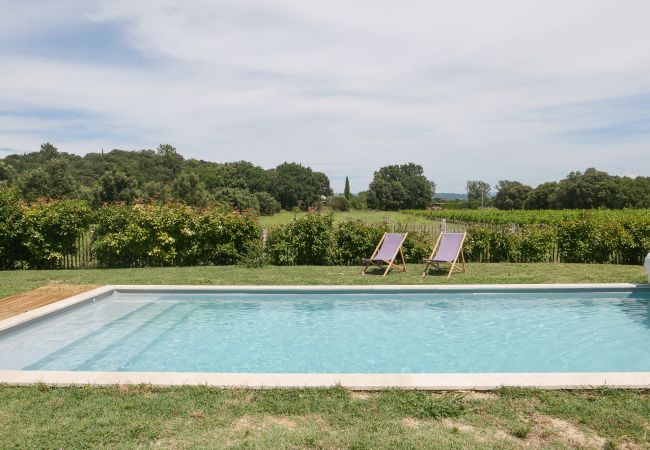 Maison à La Baume-de-Transit - La Ferme des Etangs, piscine privée