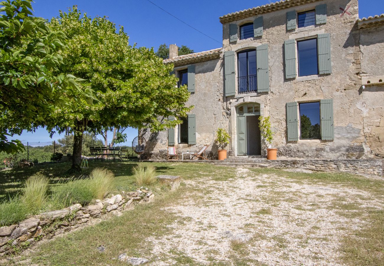 Maison à La Baume-de-Transit - Ferme en pierres rénovée avec piscine & jardin – Drôme Provençale