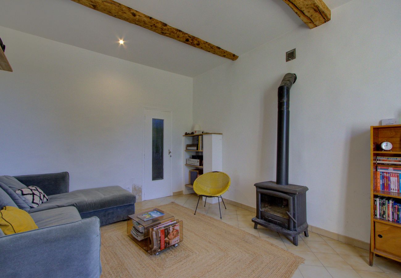 Maison à La Baume-de-Transit - Ferme en pierres rénovée avec piscine & jardin – Drôme Provençale