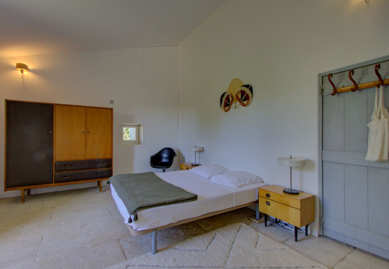 Maison à La Baume-de-Transit - Ferme en pierres rénovée avec piscine & jardin – Drôme Provençale