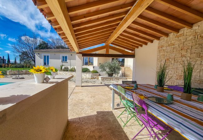 Villa à Colonzelle - La Villa avec jardin, piscine chauffée & vue Ventoux- Colonzelle Villa à Colonzelle - La Villa avec jardin, piscine chauffée & vue Ventoux- Colonzelle