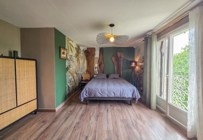 Maison mitoyenne à Tulette - Maison familiale, rénovée, avec piscine chauffée & jardin Maison mitoyenne à Tulette - Maison familiale, rénovée, avec piscine chauffée & jardin