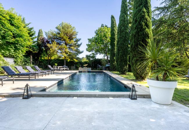 Maison à Tulette - La Mancelone, propriété d'exception à louer, avec piscine Maison à Tulette - La Mancelone, propriété d'exception à louer, avec piscine