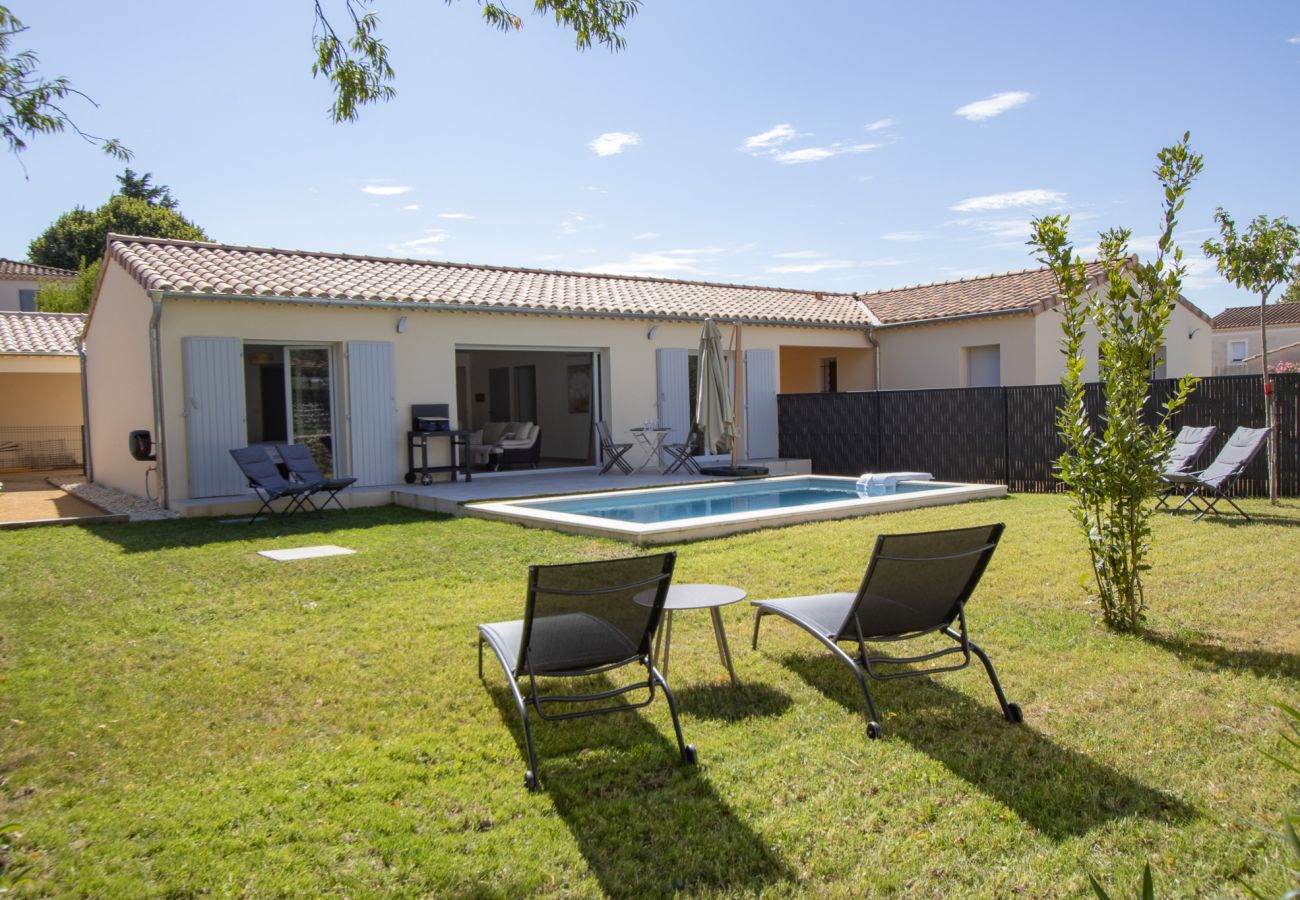 Villa à Suze-la-Rousse - Syrah Villa neuve avec piscine privée au coeur du village - 4 pers.